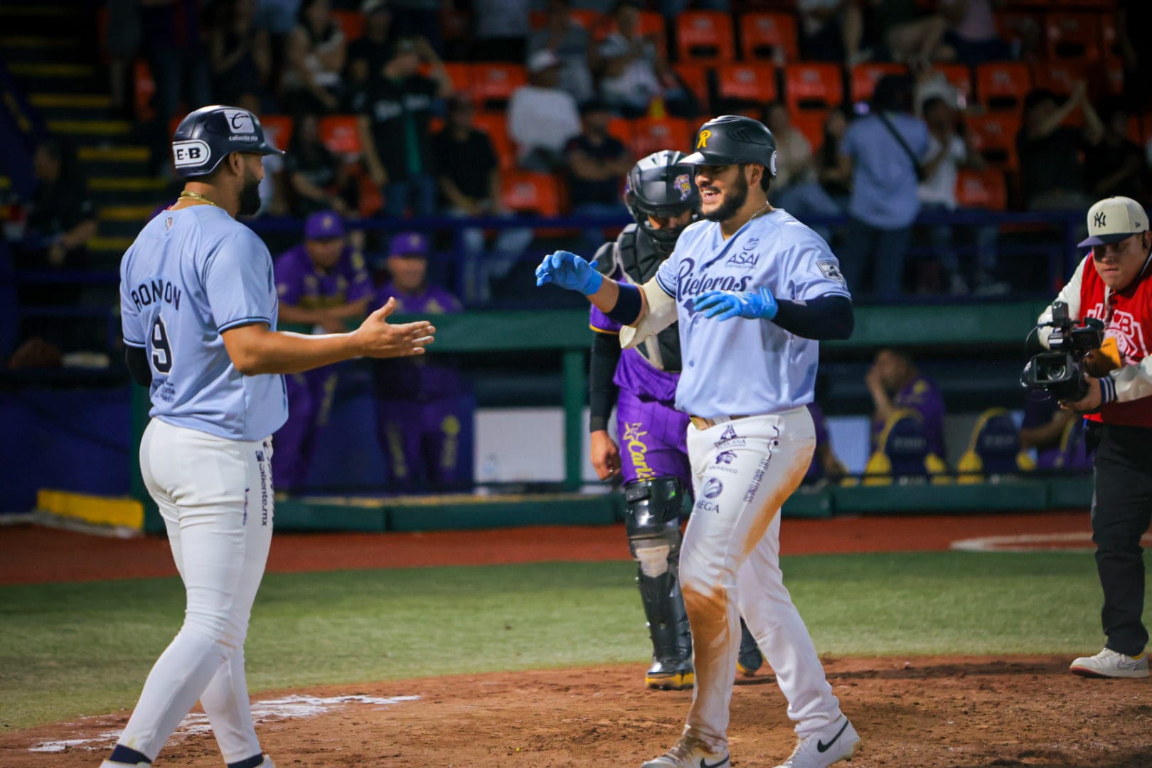Rieleros responde en la hora cero y asegura la serie ante Dorados