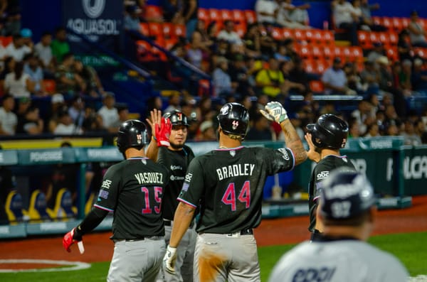 Los Toros se llevan el primero ante Rieleros