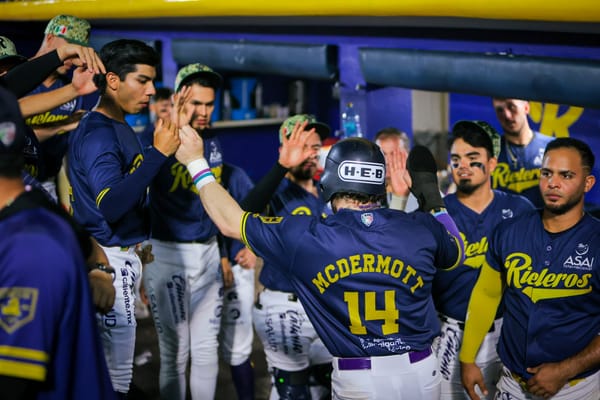 Rieleros defiende la casa y se queda con la serie ante Tecos
